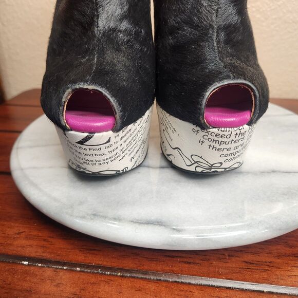 Shoes Of Prey Heels Womens 37 Black White Newspaper Custom Stiletto Platform - Picture 3 of 15